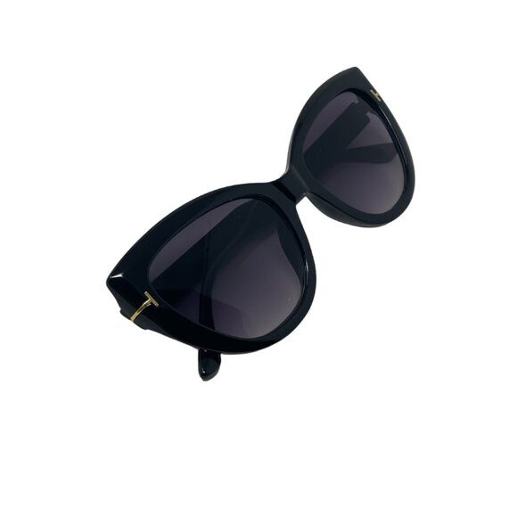 Minue | Aretha Sunglasses in Black - Picture 8 of 8